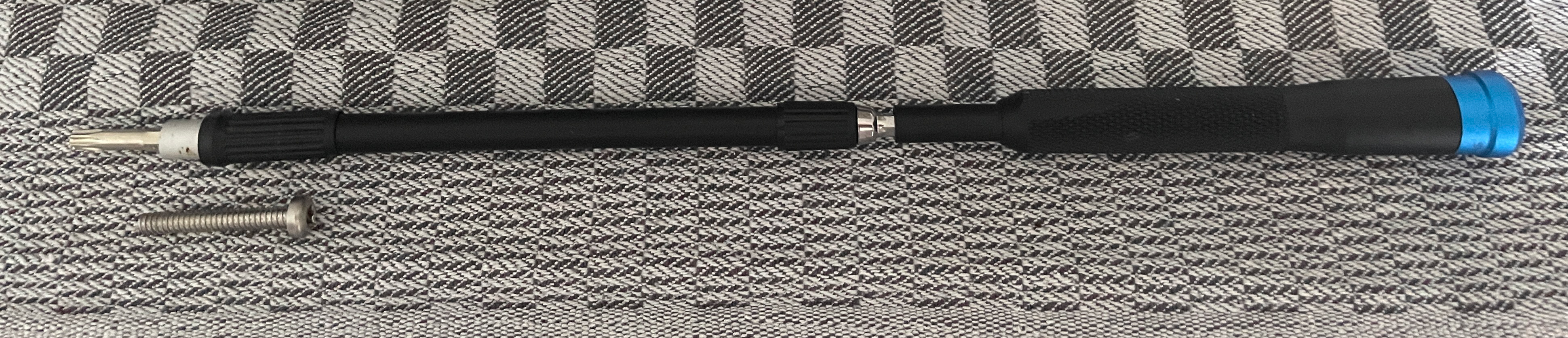 Magnetic bit holder extender